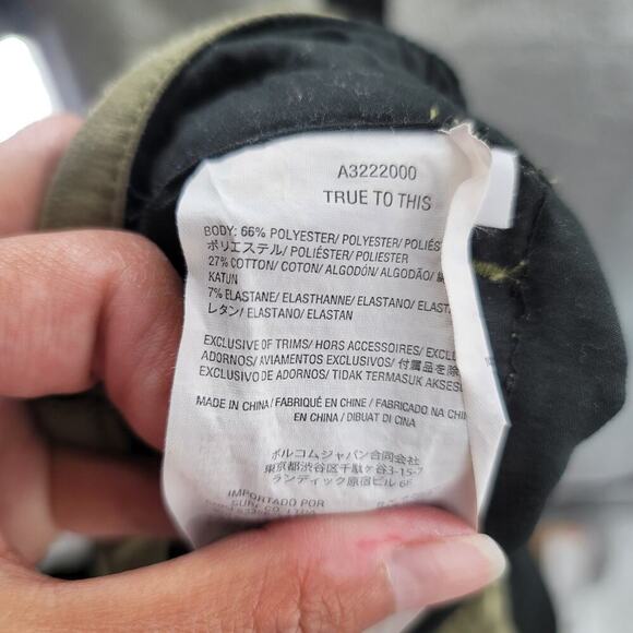 Volcom Men's Hybrid Shorts Size 38 - Picture 4 of 7